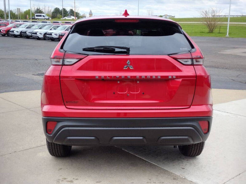 2026 Mitsubishi Eclipse Cross ES