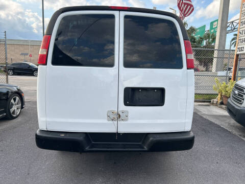 2016 Chevrolet Express 2500