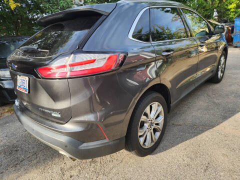 2020 Ford Edge Titanium