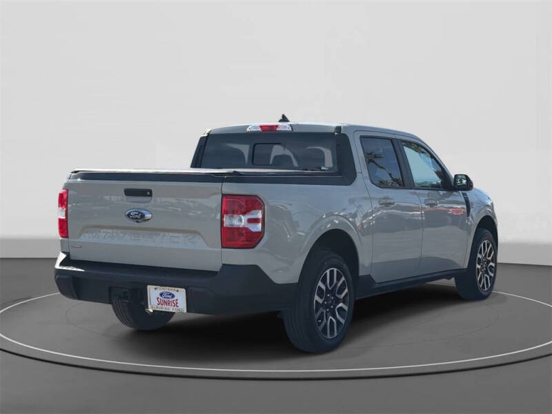 2024 Ford Maverick Lariat