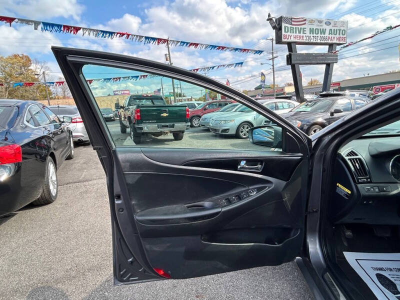 2011 Hyundai Sonata SE