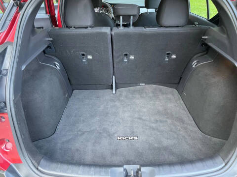 2020 Nissan Kicks SV