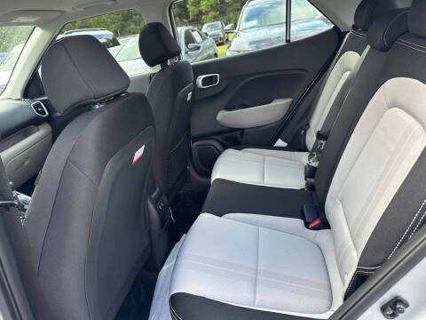 2025 Hyundai Venue SEL