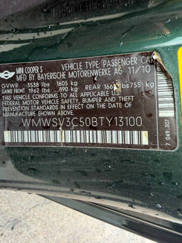 2011 MINI Cooper S Photo