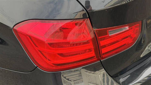2015 BMW 3 Series 328i