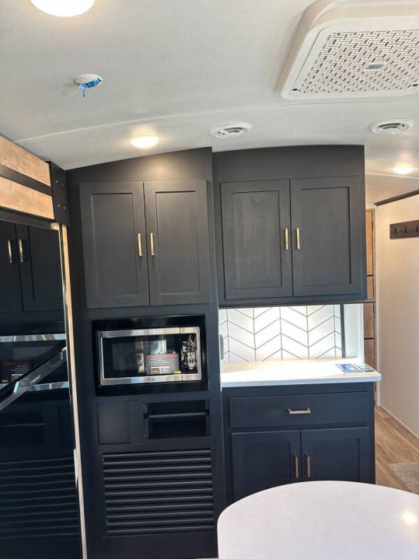 2023 Keystone RV Outback 328RL