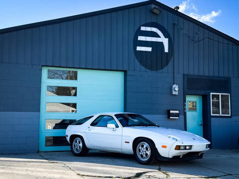 1985 Porsche 928 for sale at Enthusiast Autohaus in Sheridan IN