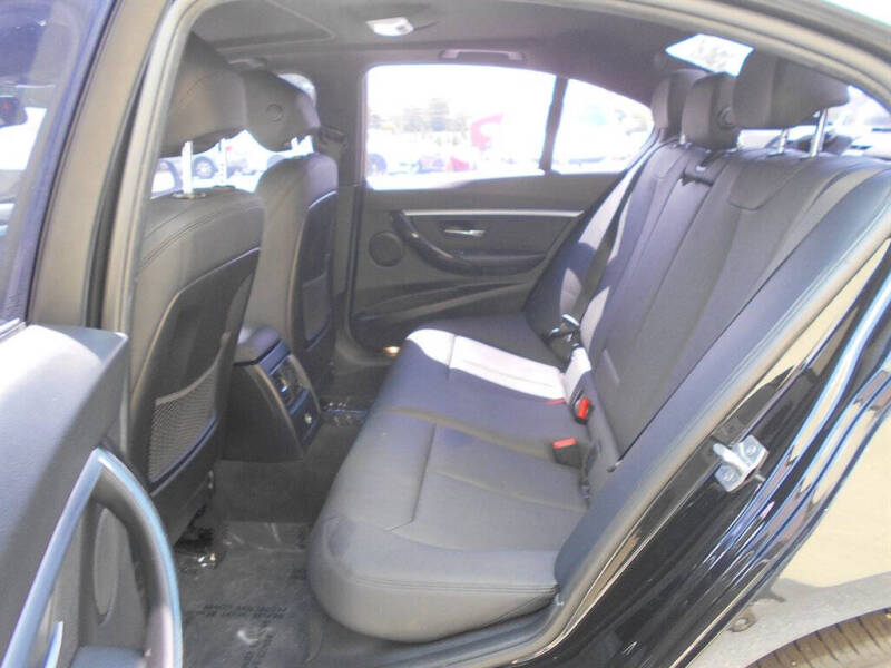 2018 BMW 3 Series 330i xDrive