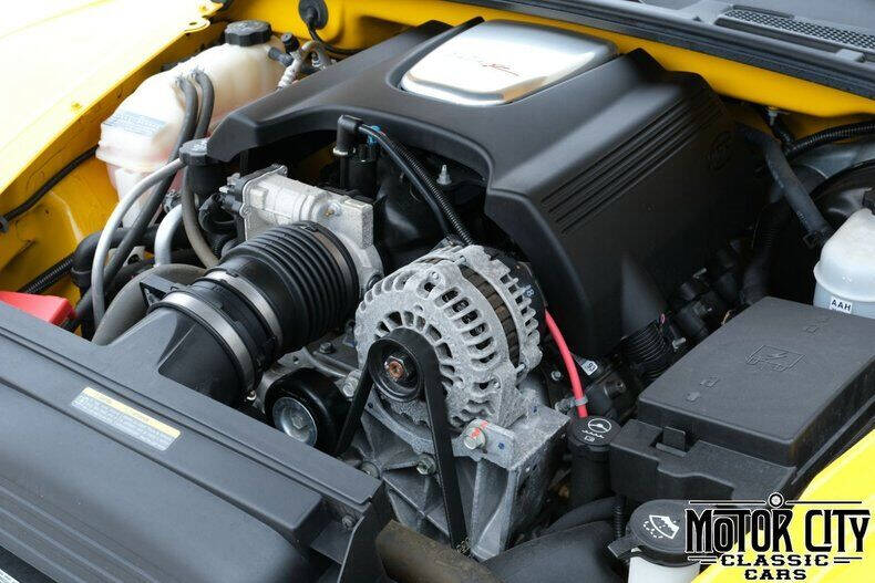 2004 Chevrolet SSR LS