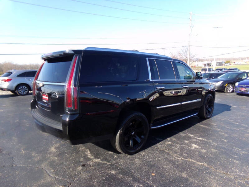 2019 Cadillac Escalade ESV Luxury