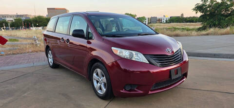 2014 Toyota Sienna L 7-Passenger