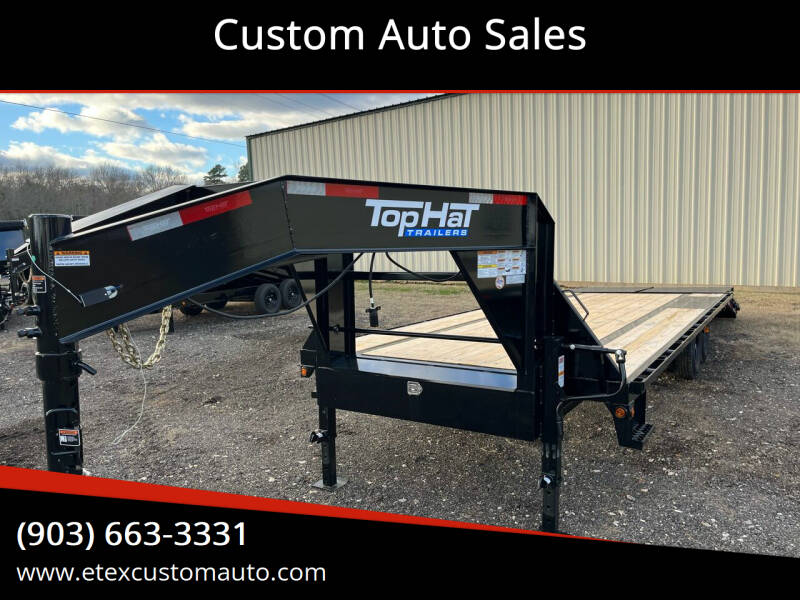 2024 Top Hat 20+5x102 Gooseneck for sale at Custom Auto Sales - TRAILERS in Longview TX