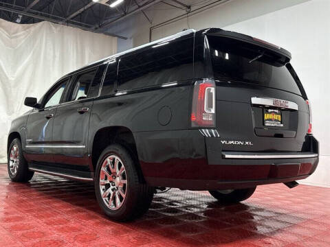 2017 GMC Yukon XL Denali