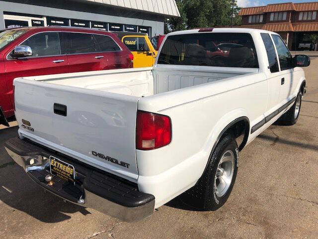 2000 Chevrolet S-10 for sale at Extreme Auto Plaza in Des Moines, IA