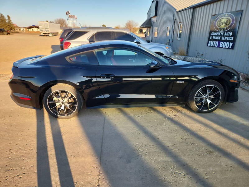2022 Ford Mustang EcoBoost Premium