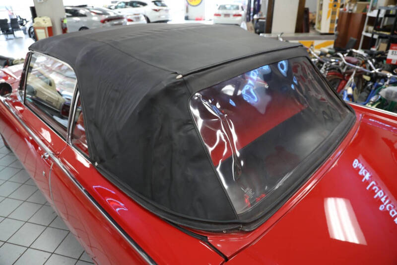 1961 Ford Thunderbird