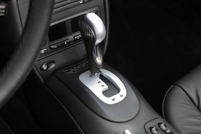 2004 Porsche 911 Carrera