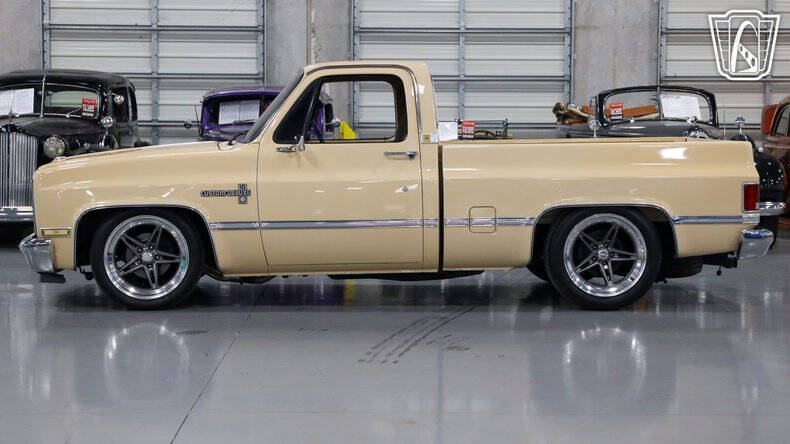 1987 Chevrolet R/V 10 Series