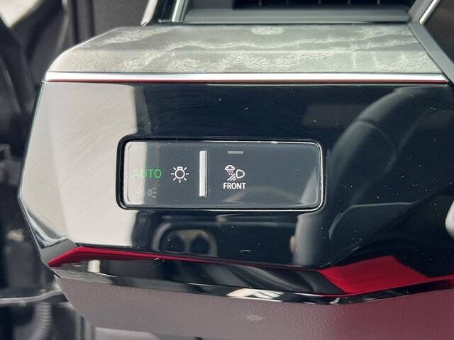 2024 Audi Q8 Sportback e-tron quattro Premium Plus S line