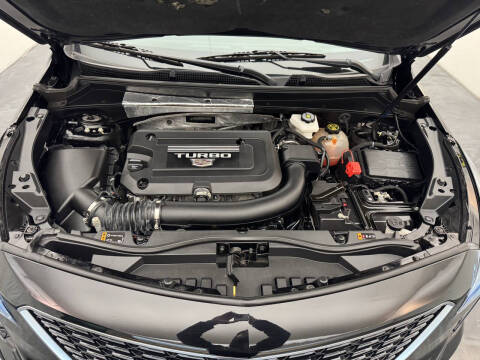 2022 Cadillac XT4 Premium Luxury