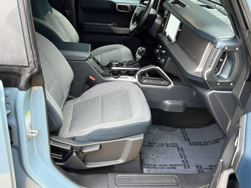 2023 Ford Bronco Outer Banks