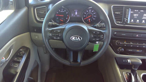 2019 Kia Sedona L