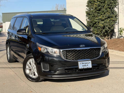 2015 Kia Sedona LX