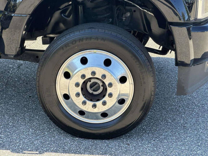 2021 Ford F-450 Super Duty Platinum