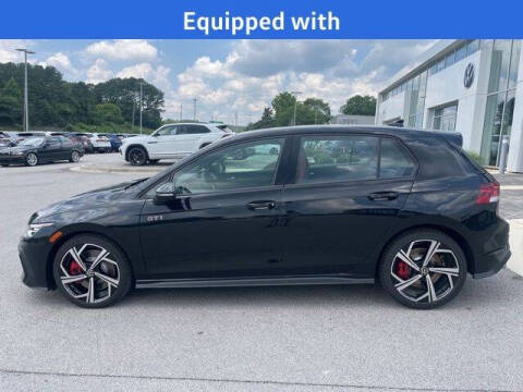 2025 Volkswagen Golf GTI SE