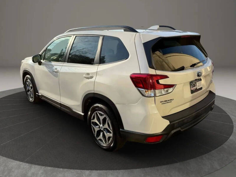 2021 Subaru Forester Premium