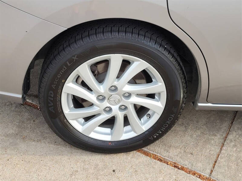 2012 Mazda MAZDA5 Sport