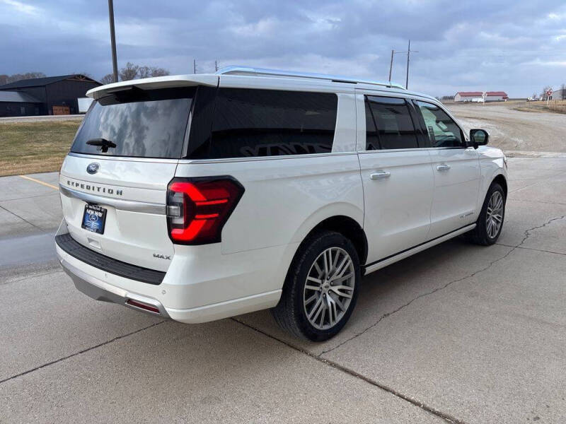 2022 Ford Expedition MAX Platinum