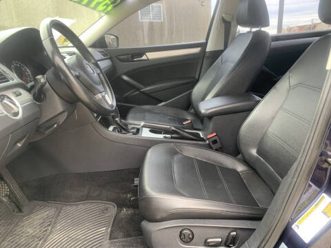 2013 Volkswagen Passat SE PZEV