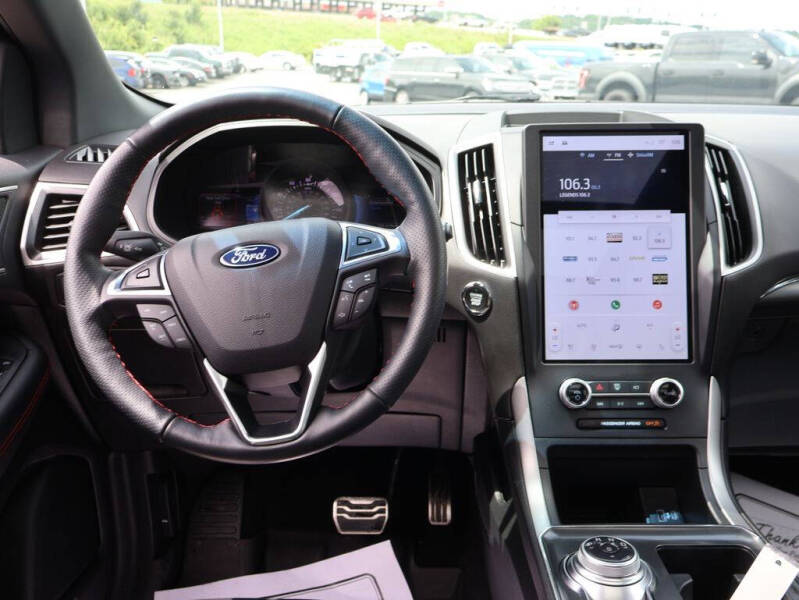2022 Ford Edge ST-Line