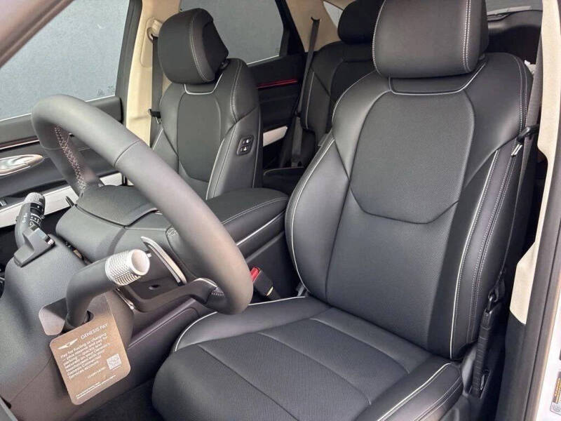 2026 Genesis GV70 2.5T Select