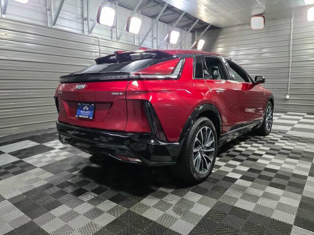 2024 Cadillac LYRIQ Sport 1