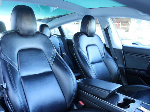 2020 Tesla Model 3 Long Range