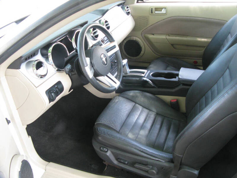 2007 Ford Mustang V6 Premium