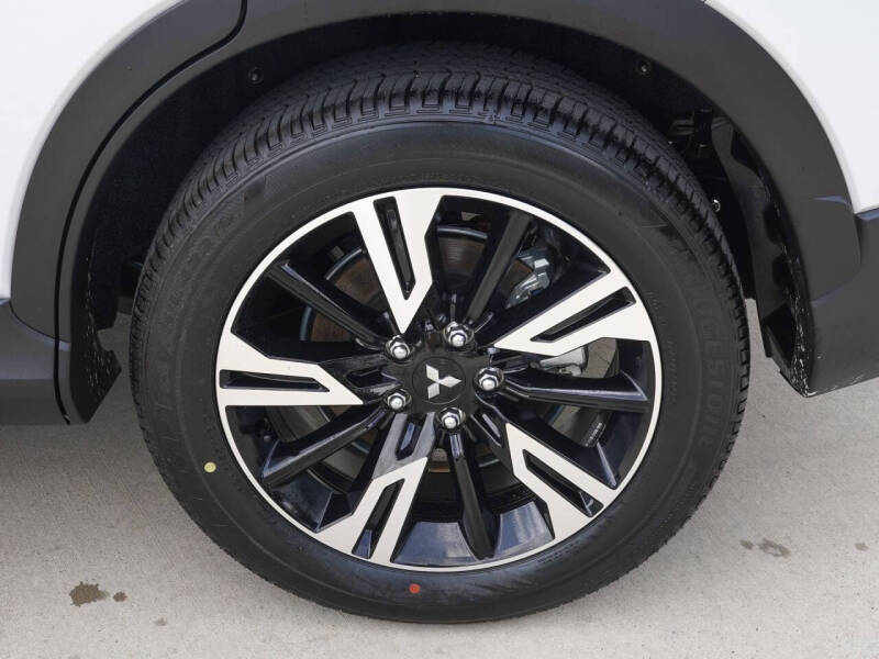 2026 Mitsubishi Eclipse Cross SE
