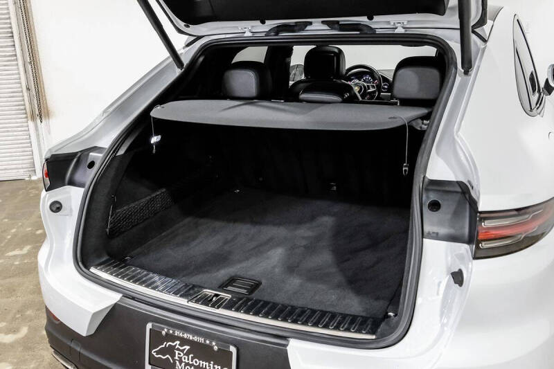 2021 Porsche Cayenne Coupe