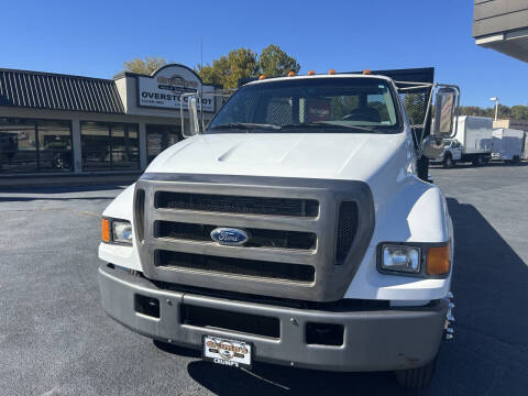 2004 Ford F-650 Super Duty