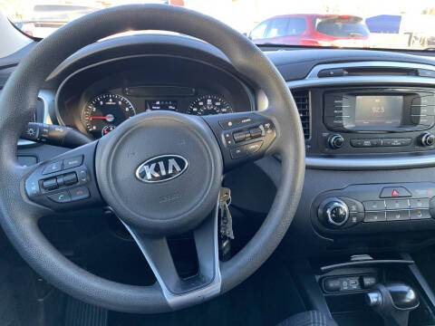 2017 Kia Sorento LX V6