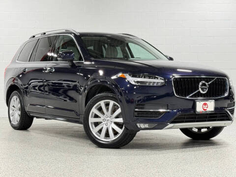 2016 Volvo XC90 T6 Momentum