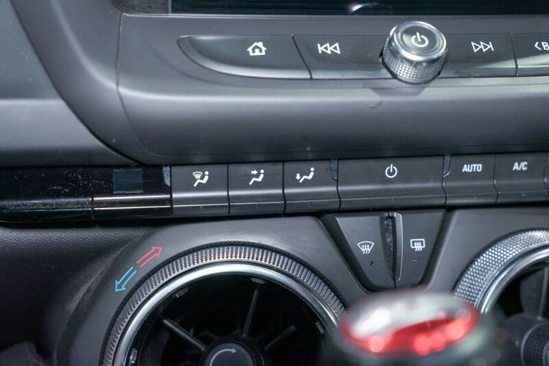 2022 Chevrolet Camaro LT1