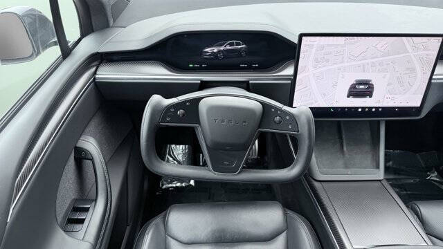 2022 Tesla Model X Plaid