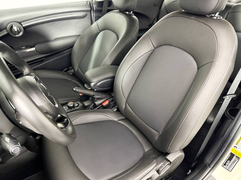 2019 MINI Hardtop 2 Door Cooper