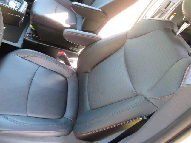 2023 Toyota Sienna XSE 7-Passenger