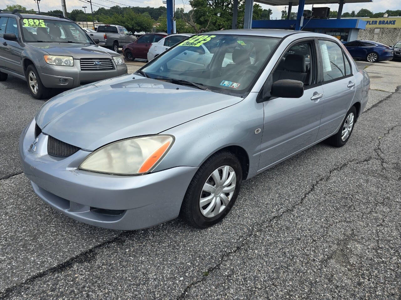 2004 Mitsubishi Lancer for sale at QUEENSGATE AUTO SALES in York, PA