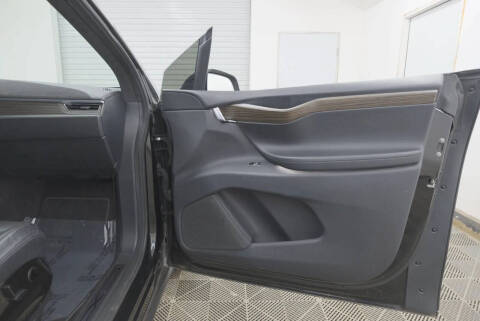 2016 Tesla Model X P90D