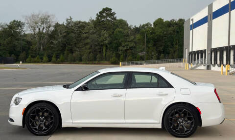 2019 Chrysler 300 Touring